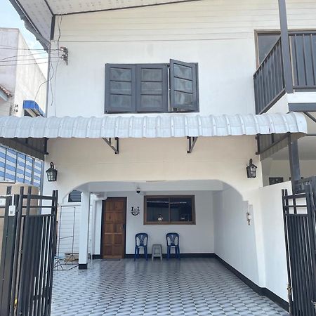 Udon House Apartman Udonthani Kültér fotó