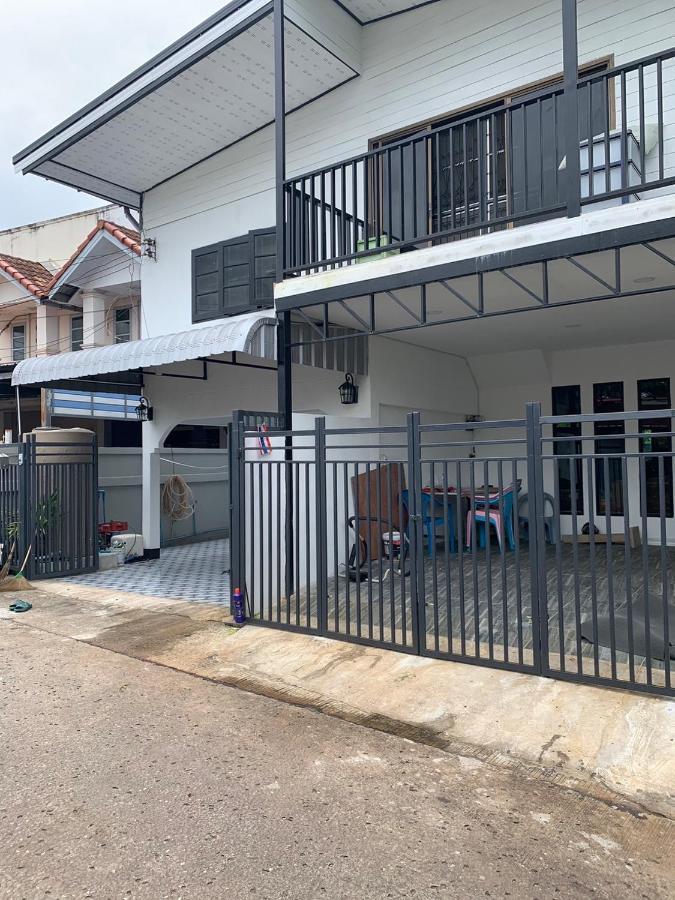 Udon House Apartman Udonthani Kültér fotó